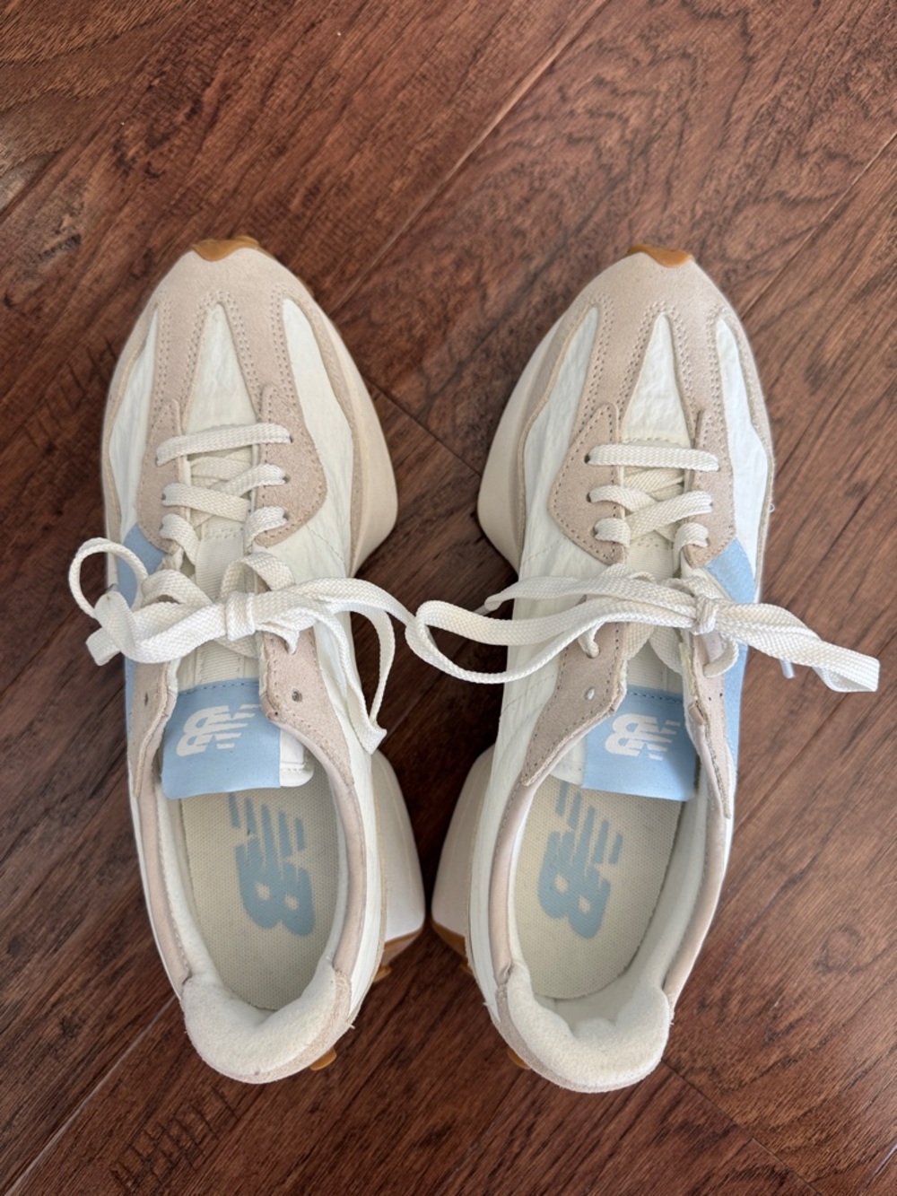 New Balance Women's Beige Cream and Light Blue Sneakers